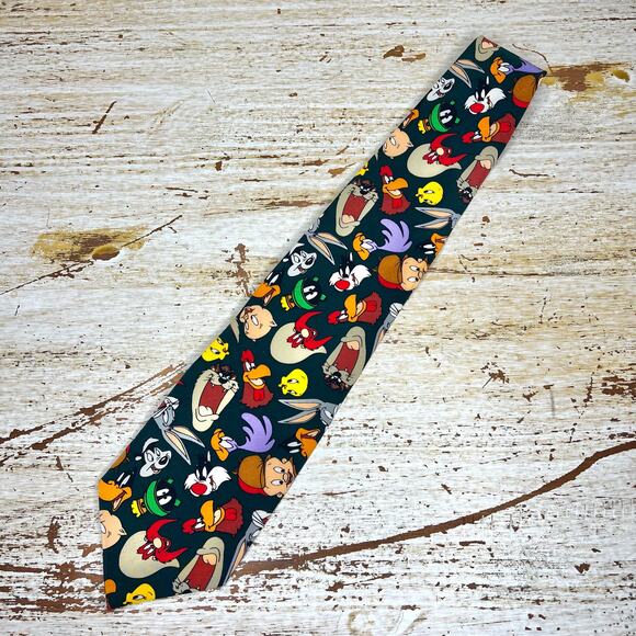 VTG 1995 Warner Brothers Looney Tunes Cartoon Character Silk Tie - Picture 1 of 6